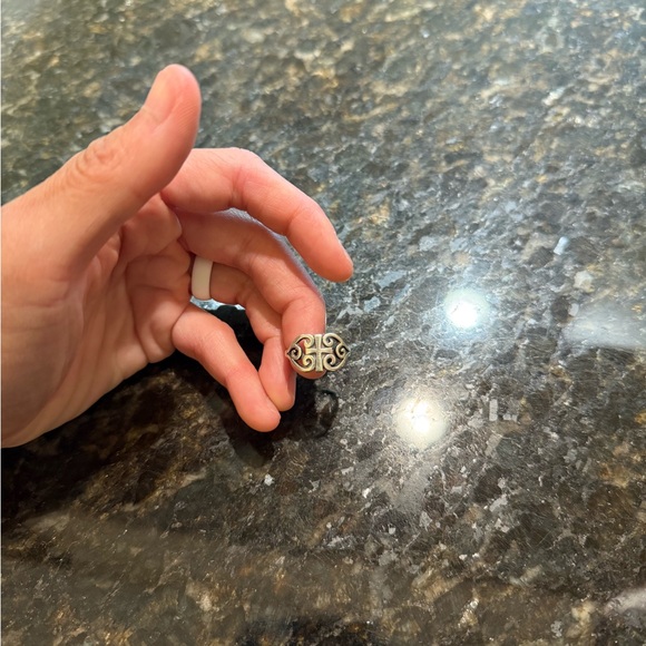 James Avery Cross Ring - Picture 1 of 3